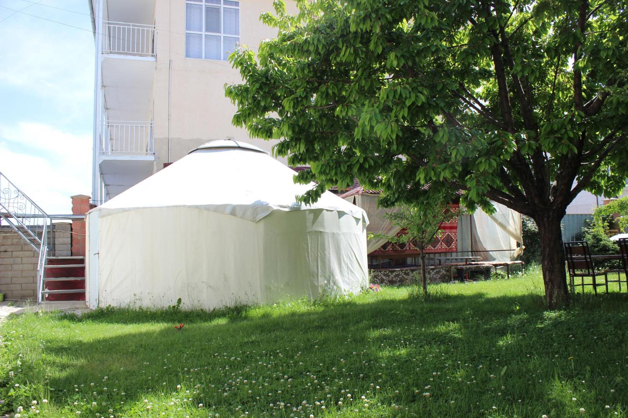 Hotel Wings Art Tscholponata Exterior foto